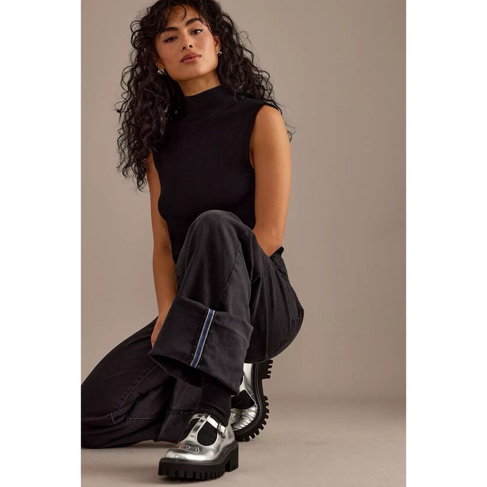 Pilcro Anthropologie Jeans Size 26 Black The Sport Cuff Mid-Rise Crop Wide Leg